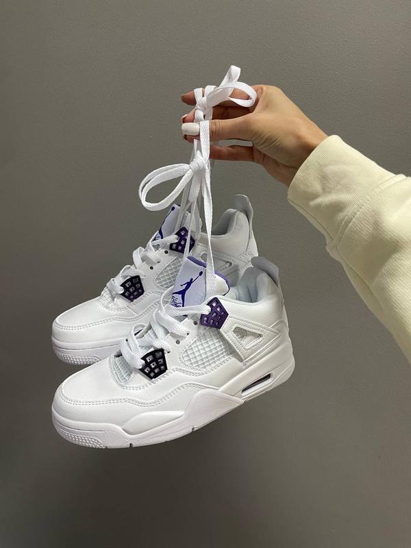 Purple hotsell metallic nike