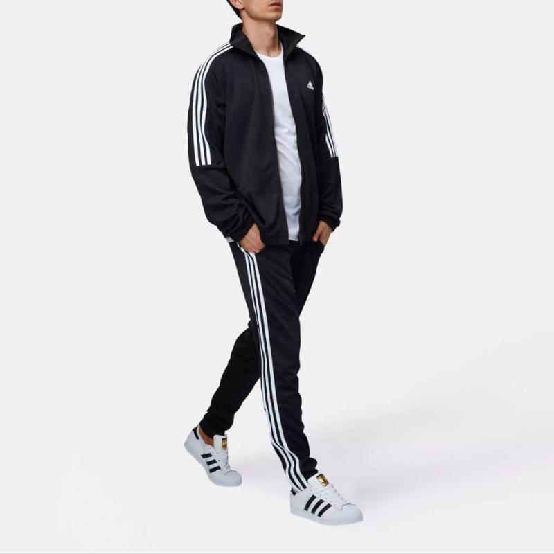 Muzhskoj Sportivnyj Kostyum Adidas Original Ssha Adidas Cena 1800 Grn 11279852 Kupit Po Dostupnoj Cene Ukraina Shafa