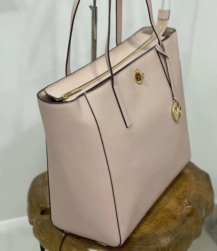 Сумка michael kors rivington large saffiano leather tote bag — цена 4900  грн в каталоге Сумки ✓ Купить женские вещи по доступной цене на Шафе |  Украина #88316287