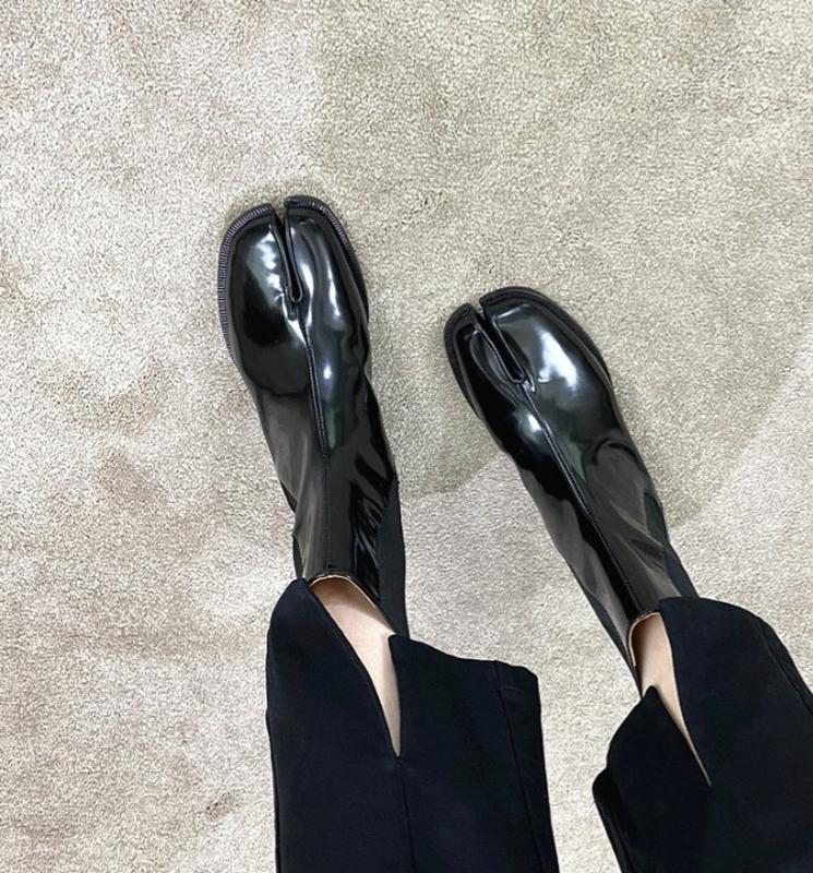 Maison margiela ботинки деми ботинки таби tabi boots — цена 2300 грн в ...