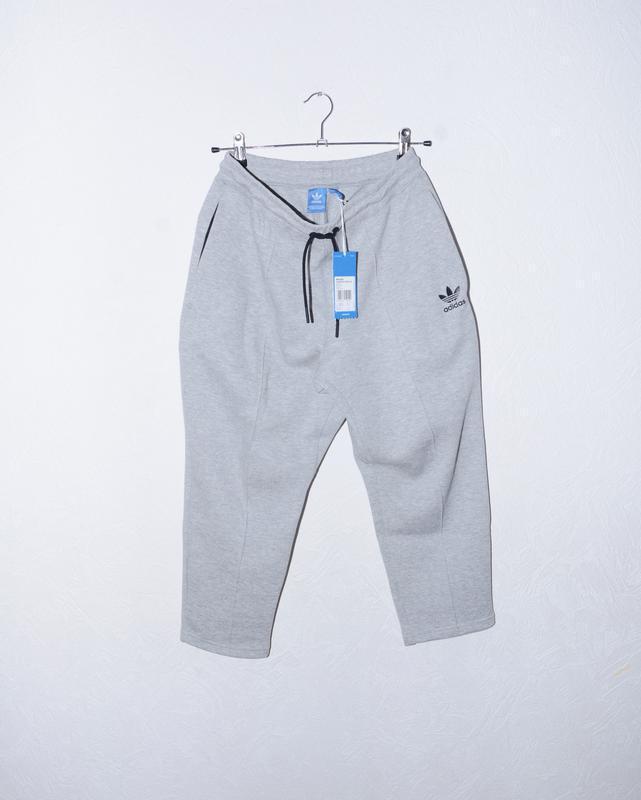 Спортивные брюки adidas - cropped pintuck , новые с ценником, размер s —  цена 1200 грн в каталоге Спортивные штаны ✓ Купить мужские вещи по  доступной цене на Шафе | Украина #89164465