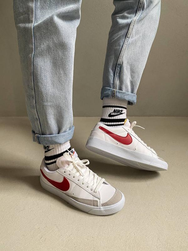 Low blazer hotsell