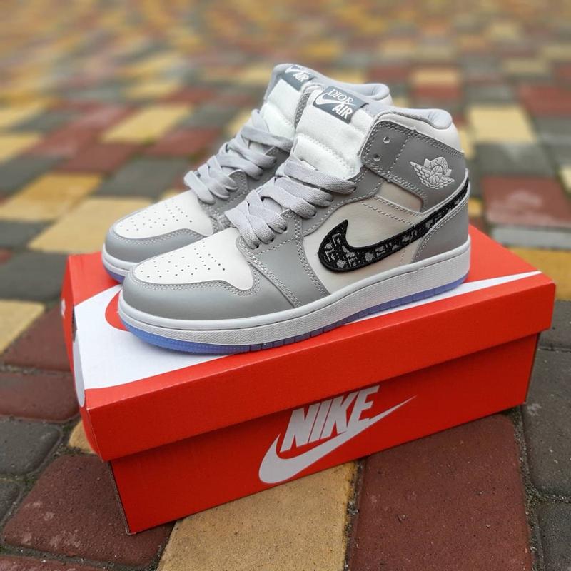 Retro 1 hotsell on sale
