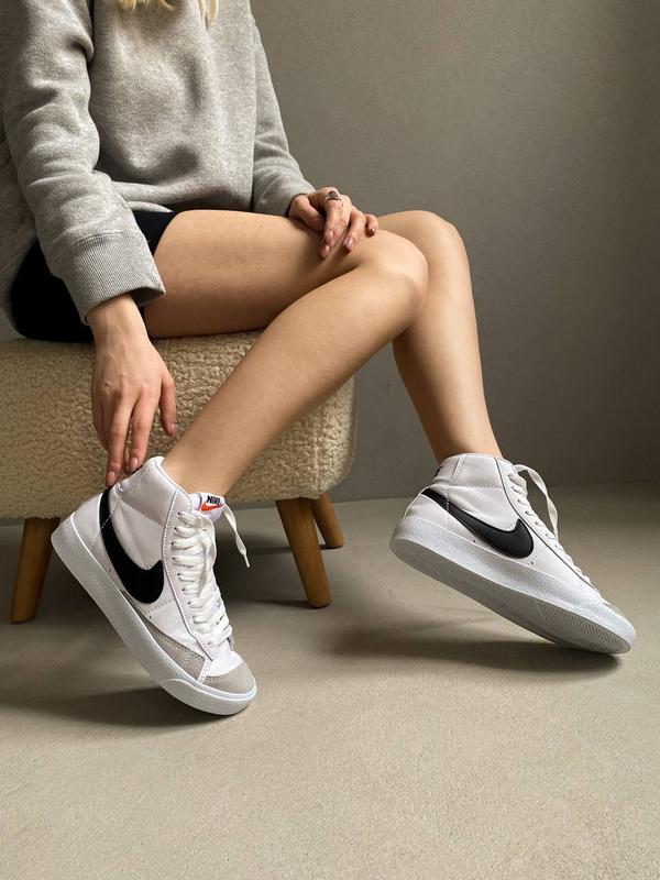 Women's nike blazer mid vintage hotsell
