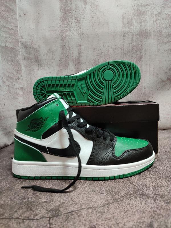 nike air jordan 1 retro se white black green