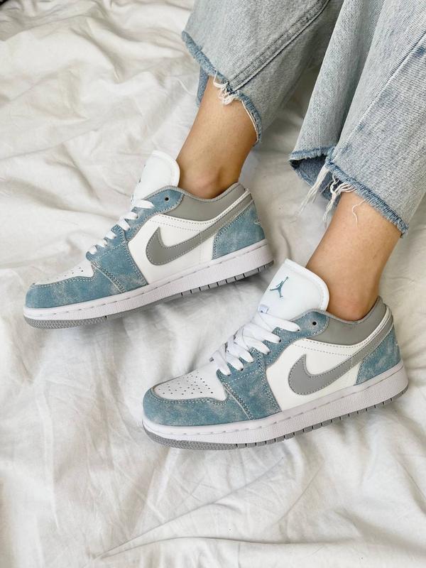 Nike air jordan 1 low hyper royal брендовые голубые кроссовки найк ...