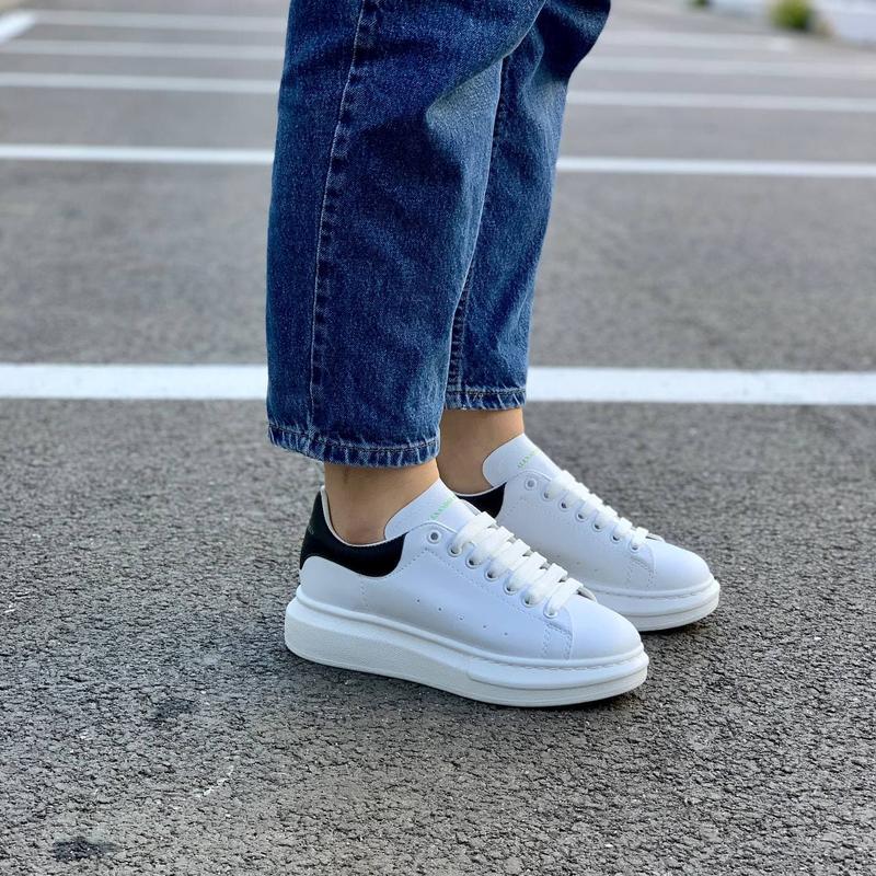 Кроссовки женские mcqueen sneakers white black — цена 1200 грн в ...
