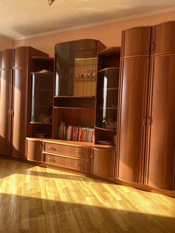 Стильна стінка для вітальні, дерево — ціна 5000 грн у каталозі Меблеві ...