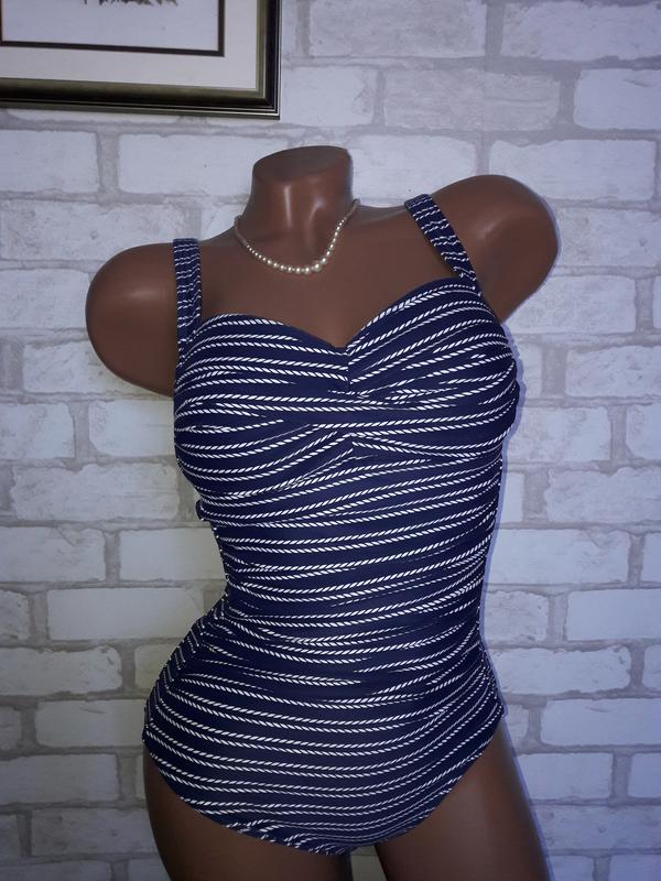 nip tuck swim