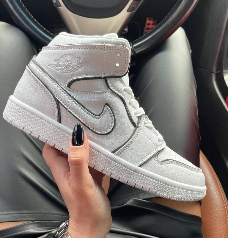 jordan 1 high iridescent reflective white