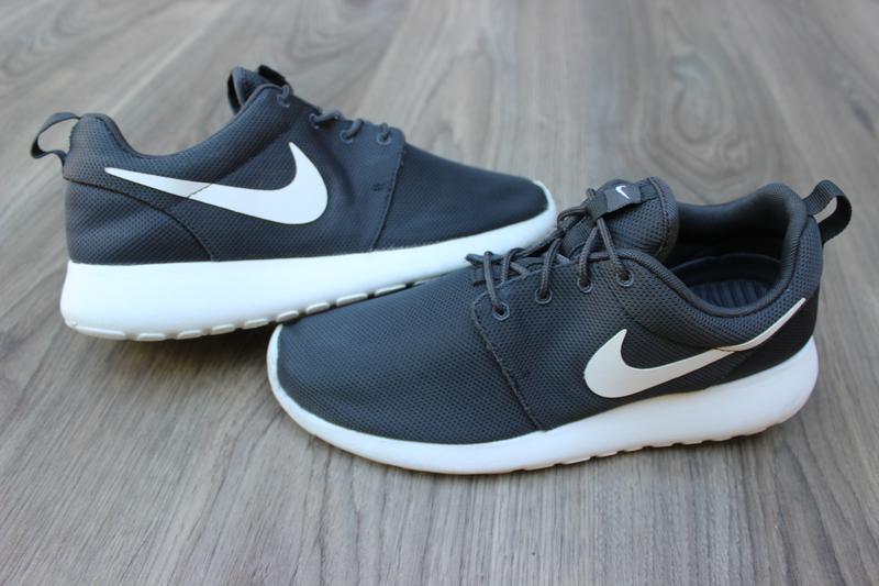 nike roshe run 41