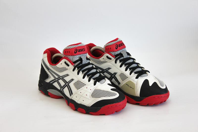 asics blackheath 4