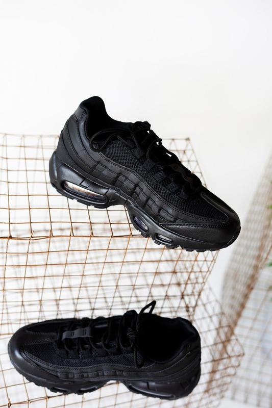 Nike air max 95 triple black женские весенние кроссовки найк аир макс ...