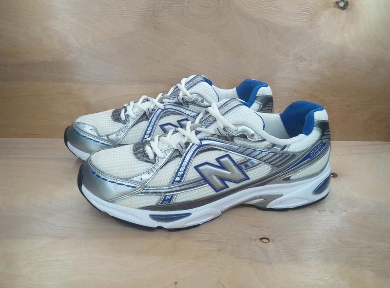 new balance 625 running shoes