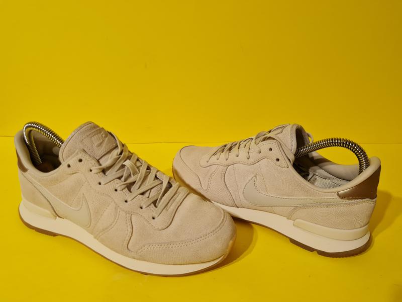 Nike internationalist 38.5 discount