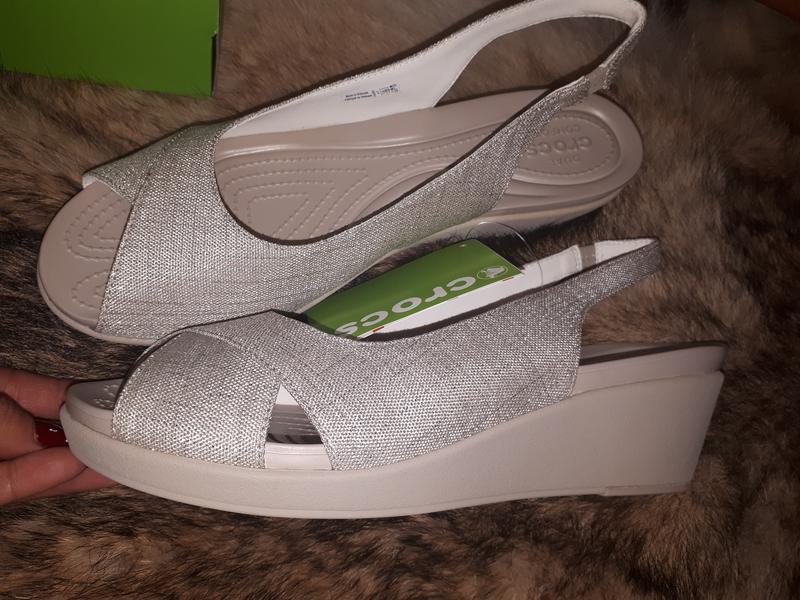 women's crocs leighann shimmer slingback wedge