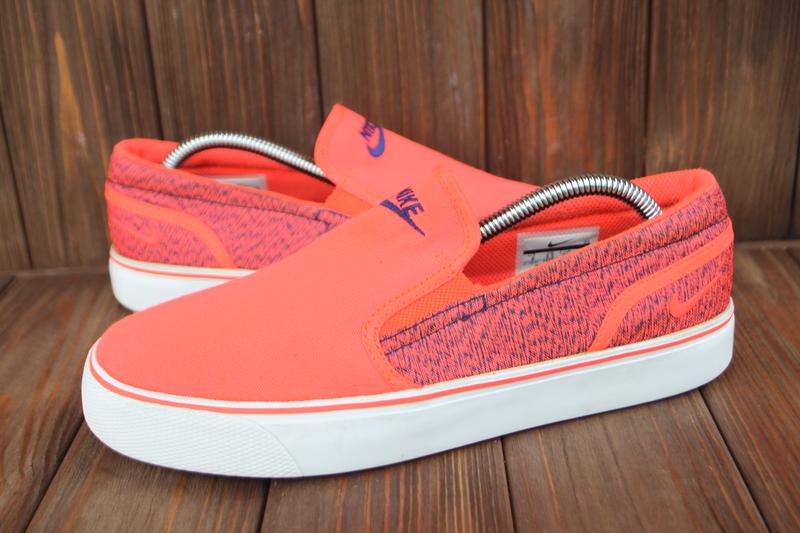 Womens nike toki slip on hotsell