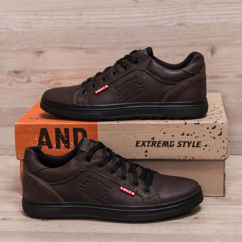 Мужские кожаные кроссовки levis brown — цена 1750 грн в каталоге ...
