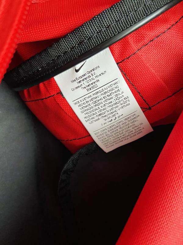 Спортивна сумка nike — цена 750 грн в каталоге Спортивные сумки ✓ Купить  женские вещи по доступной цене на Шафе | Украина #94685440