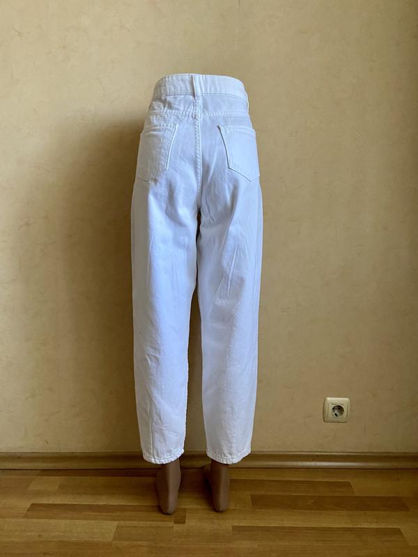 Жіночі джинси - банани (слоучи) білі джинси, штани на високій посадці,  туреччина — ціна 600 грн у каталозі Джинси ✓ Купити жіночі речі за  доступною ціною на Шафі | Україна #69092527