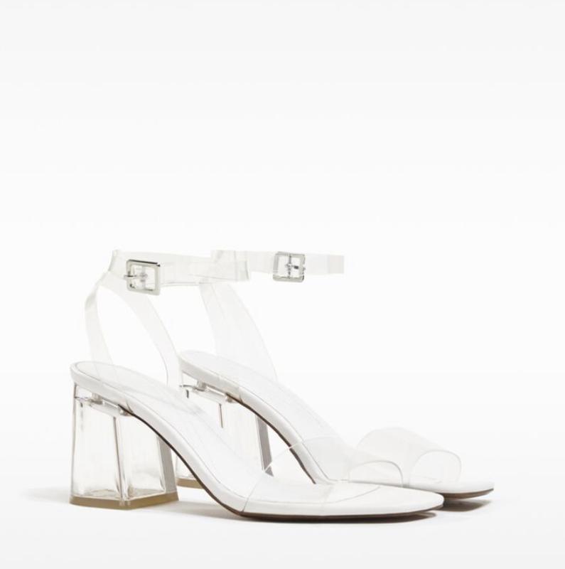Sandales transparentes bershka hotsell