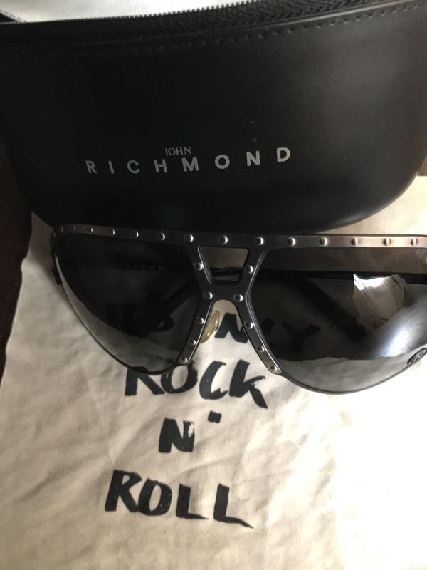 Солнцезащитные очки richmond — цена 1300 грн в каталоге Очки ✓ Купить  женские вещи по доступной цене на Шафе | Украина #95010922