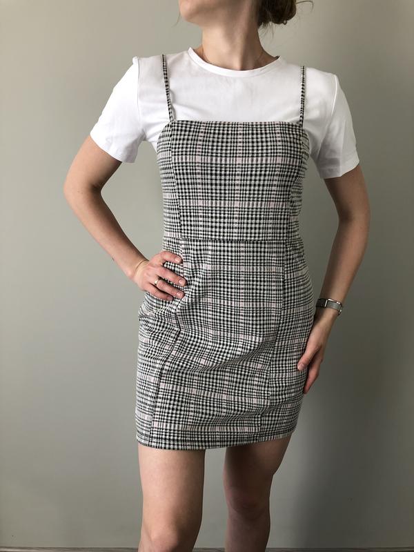 Pinafore dress bershka hotsell
