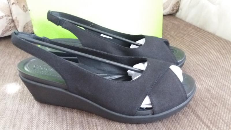 women's crocs leighann shimmer slingback wedge