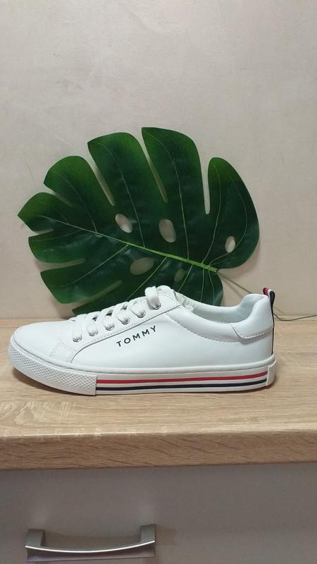 Tommy hilfiger 37 deals