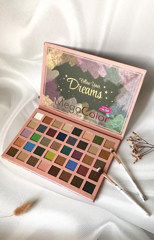 Большая палетка теней — цена 230 грн в каталоге Тени для век Купить ...