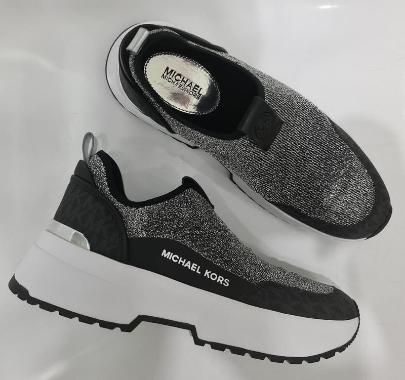 Кроссовки michael kors — цена 3600 грн в каталоге Кроссовки Купить ...