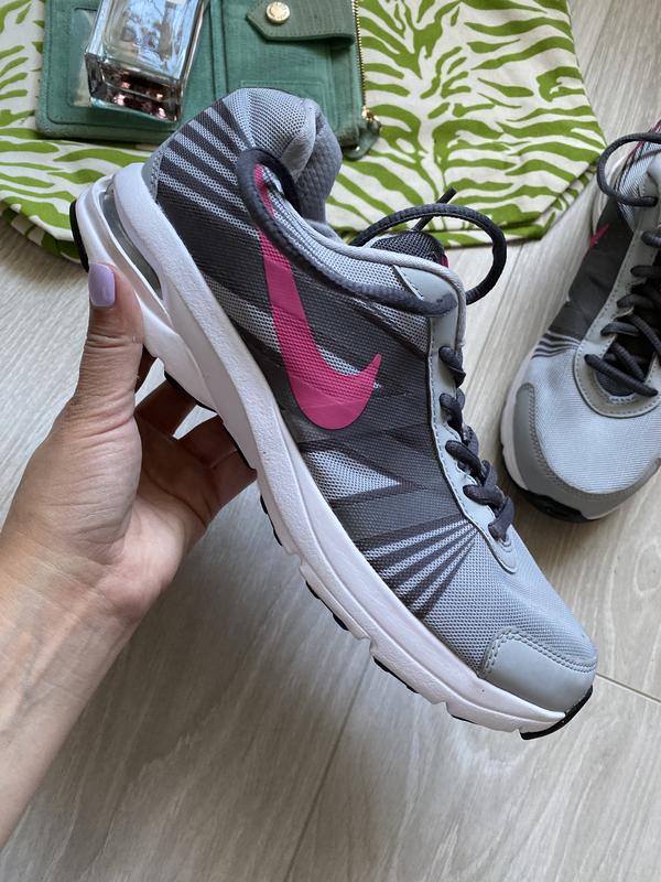 Красивые кроссовки nike — цена 850 грн в каталоге Кроссовки Купить ...