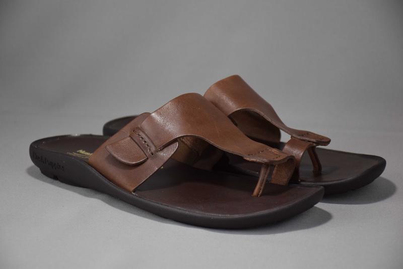 Hush puppies dubai шльопанці в'єтнамки сандалії босоніжки чоловічі шкіряні. оригінал. 43 р./28.5