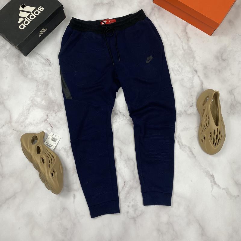 Штаны nike tech fleece — цена 750 грн в каталоге Спортивные брюки ...