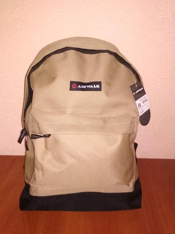airwalk essentials backpack