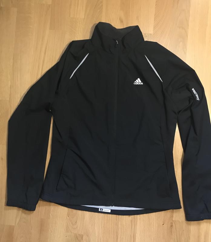 كافيه Pedicab شجاعة adidas windstopper 