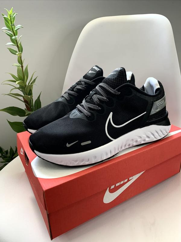 nike legend react 3 run fearless