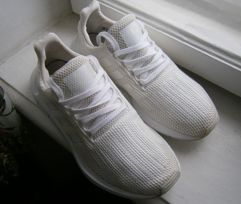 Adidas b37725 sales