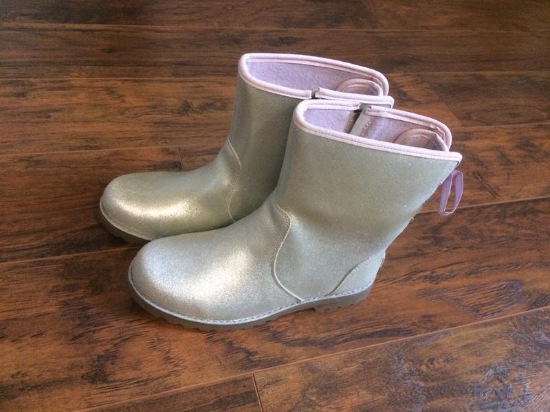 ugg corene metallic