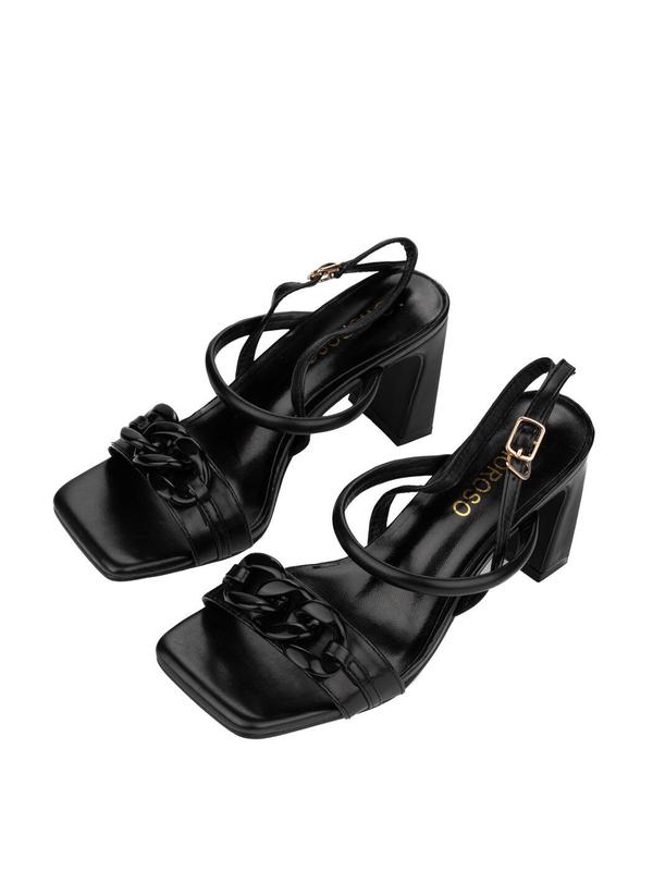 Чёрные летние босоножки на каблуке шпильке с цепью с квадратным носом ...