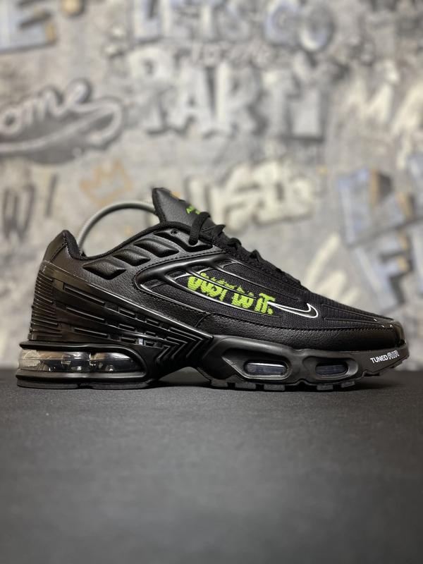 Чоловічі кросівки nike tn air max plus 3 just do it black volt 40-41-42-43- 44-45 — ціна 2350 грн у каталозі Кросівки ✓ Купити чоловічі речі за  доступною ціною на Шафі | Україна #99457113