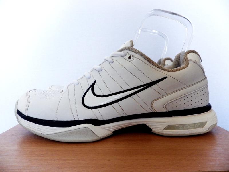nike zoom vapor club