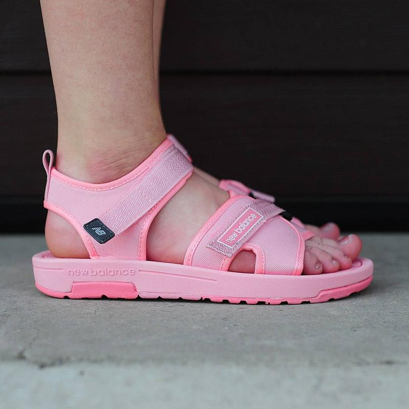 Знижки! шикарні, жіночі сандалі босоніжки new balance sandals / сандалі