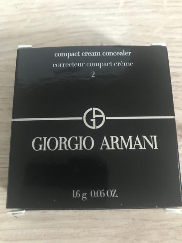 Консилер giorgio armani compact cream concealer # 2 — ціна 498 грн у  каталозі Декоративна косметика ✓ Купити товари для краси і здоров'я за  доступною ціною на Шафі | Україна #14419014