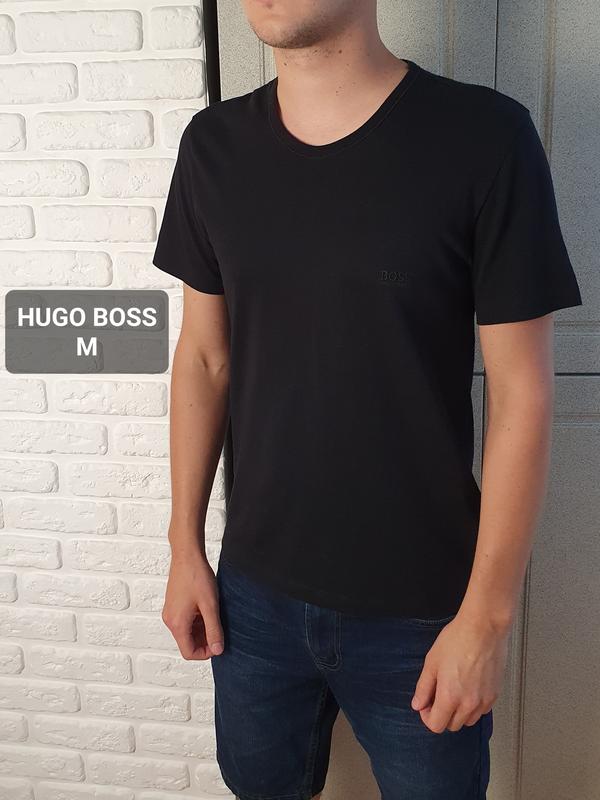 Мужская черная коттоновая футболка hugo boss (хуго босс) — цена 340 грн ...