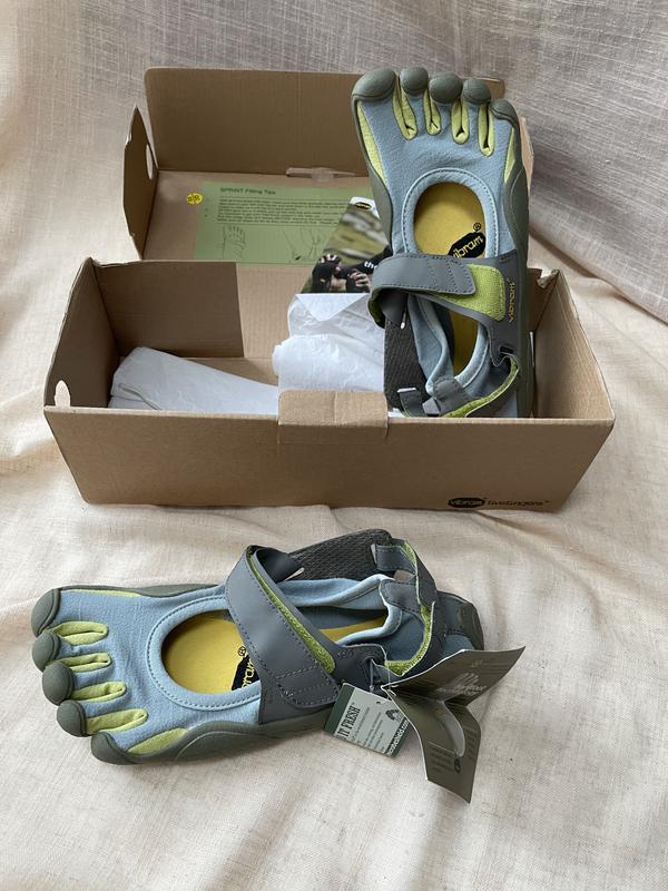 Кроссовки женские vibram five fingers — ціна 1199 грн у каталозі ...