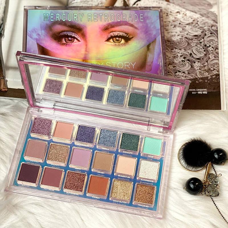 Палетка huda beauty mercury — цена 360 грн в каталоге Тени для век ...