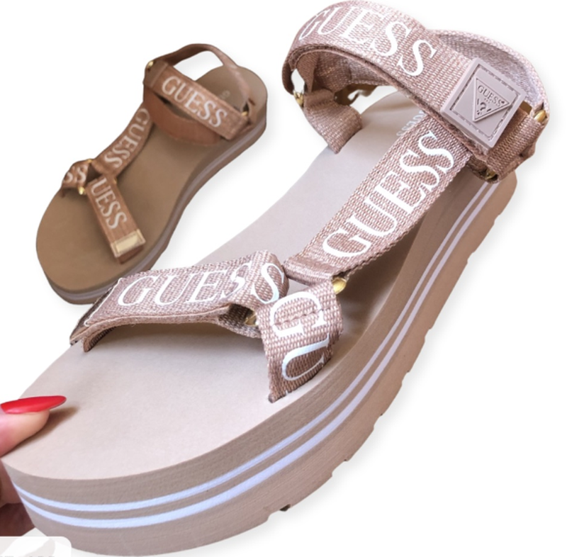 Women's strappy platform sandals 10 41 26 удобные спорт сандалии guess для  активного отдыха из колл — цена 1800 грн в каталоге Сандали ✓ Купить  женские вещи по доступной цене на Шафе | Украина #101327834