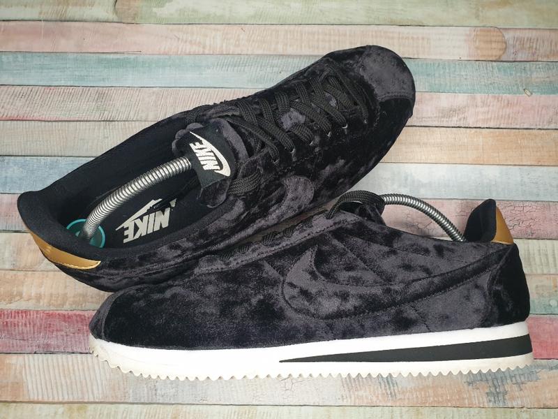 nike cortez velvet grey