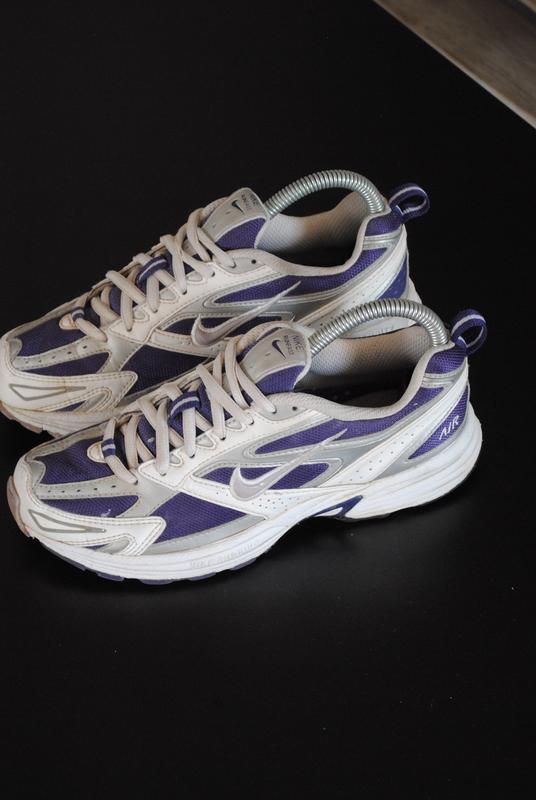 nike run fast